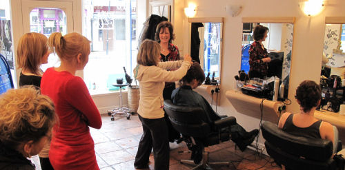 In-Salon long-hair and bridal hair style workshop
